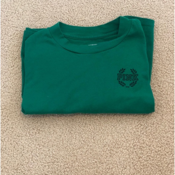 a green long sleeve shirt from pink barely worn really nice and comfy - Picture 4 of 6